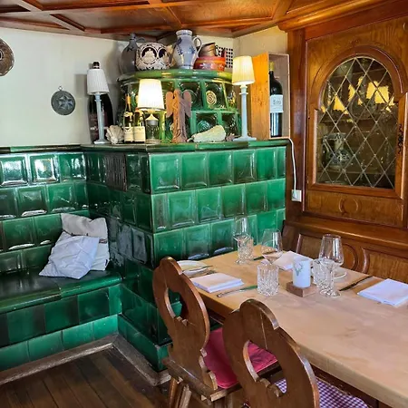 Exklusive Maisonette-wohnung Am Rande Von Freiburg Im Breisgau Merzhausen